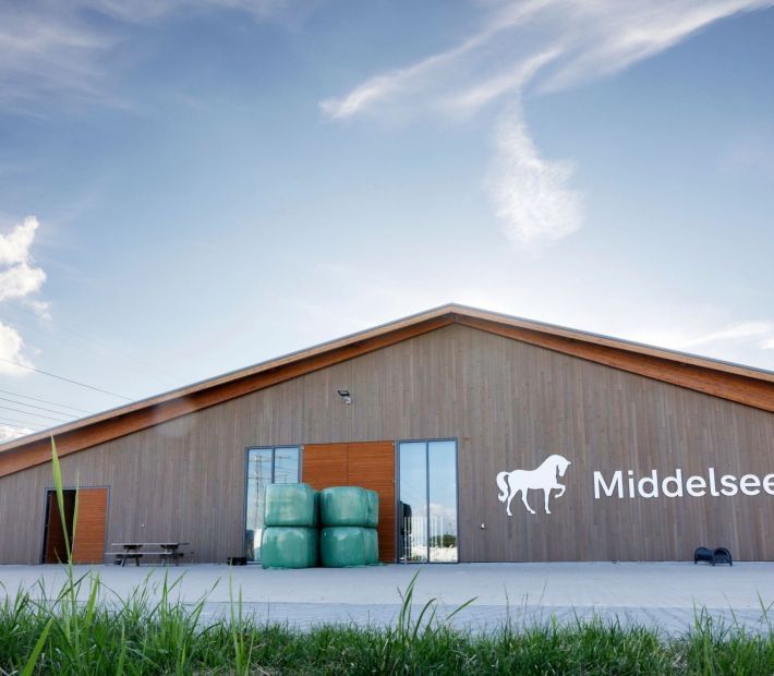 Manege Middelsee - LarxWood