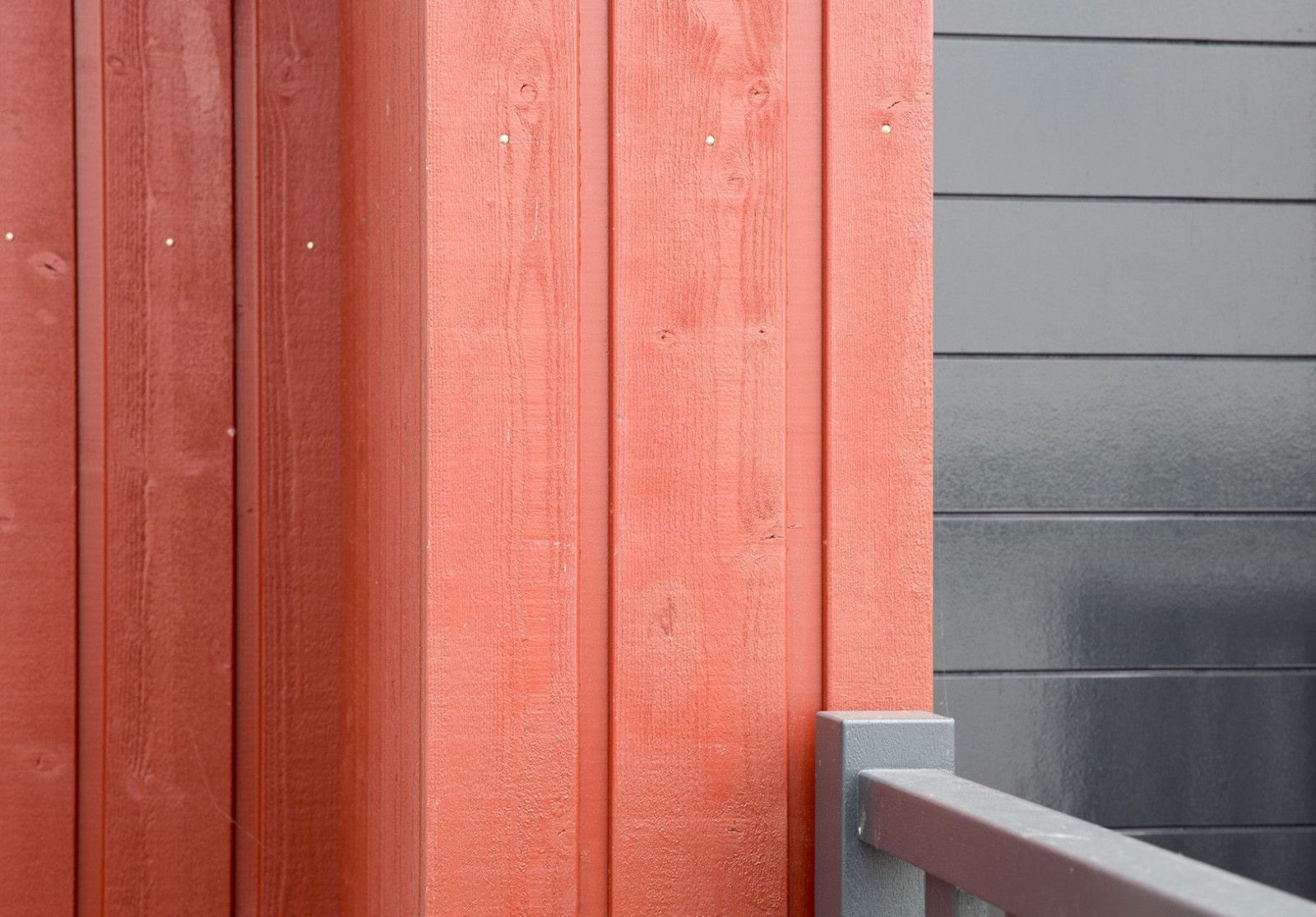 VäriWood - channelsiding