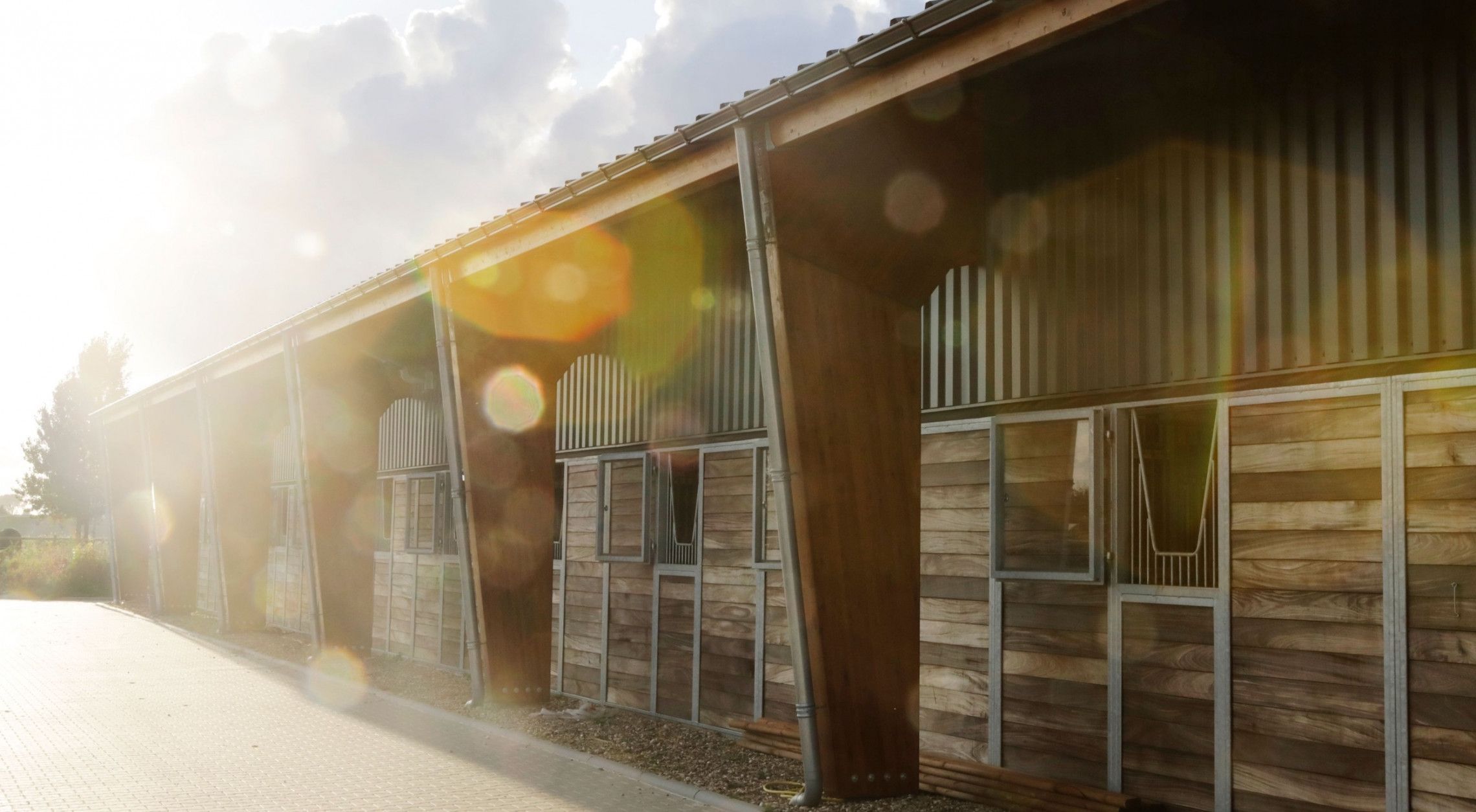 Manege Middelsee - houten gevelbekleding