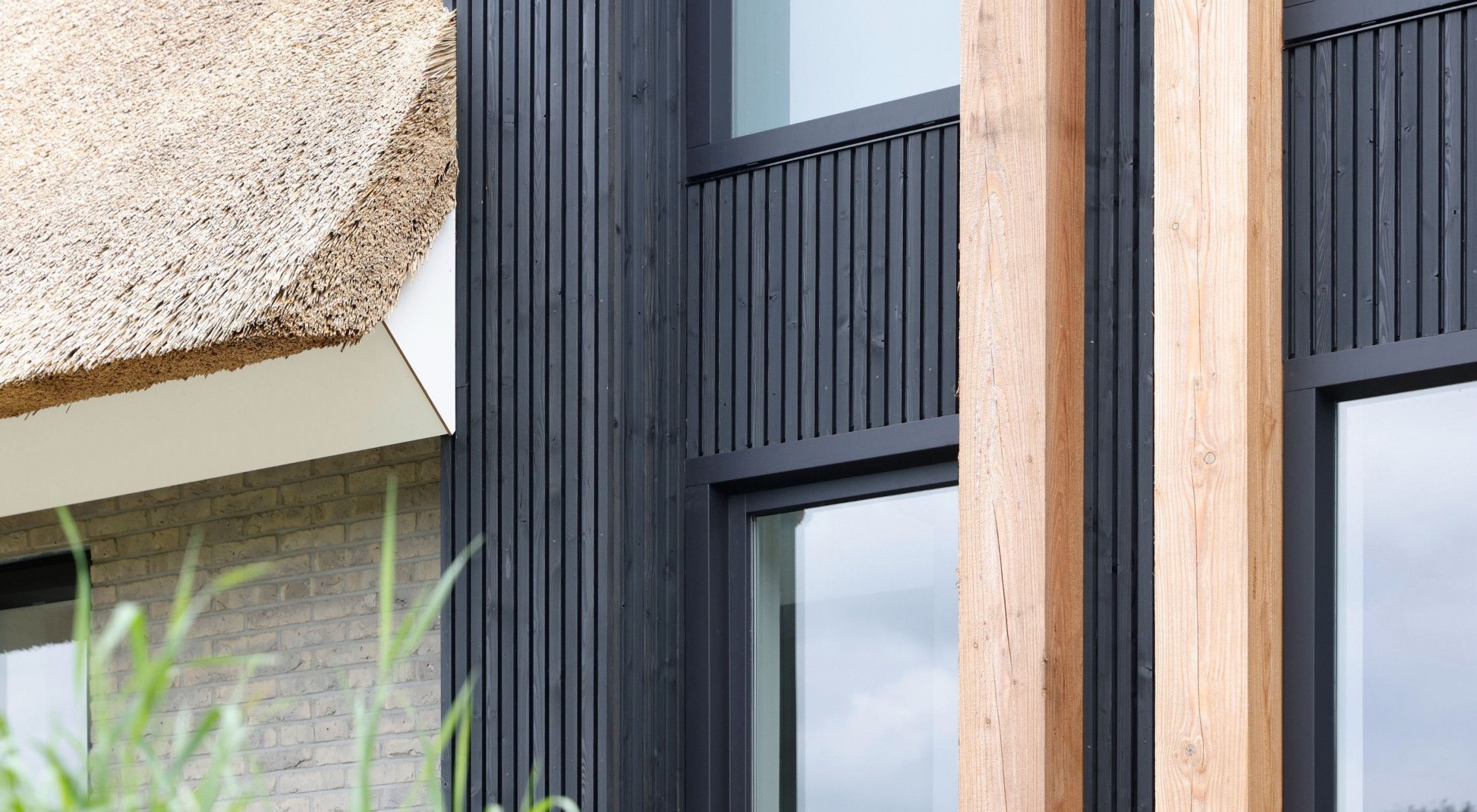 DumoWood Skyline - Quantum Grey