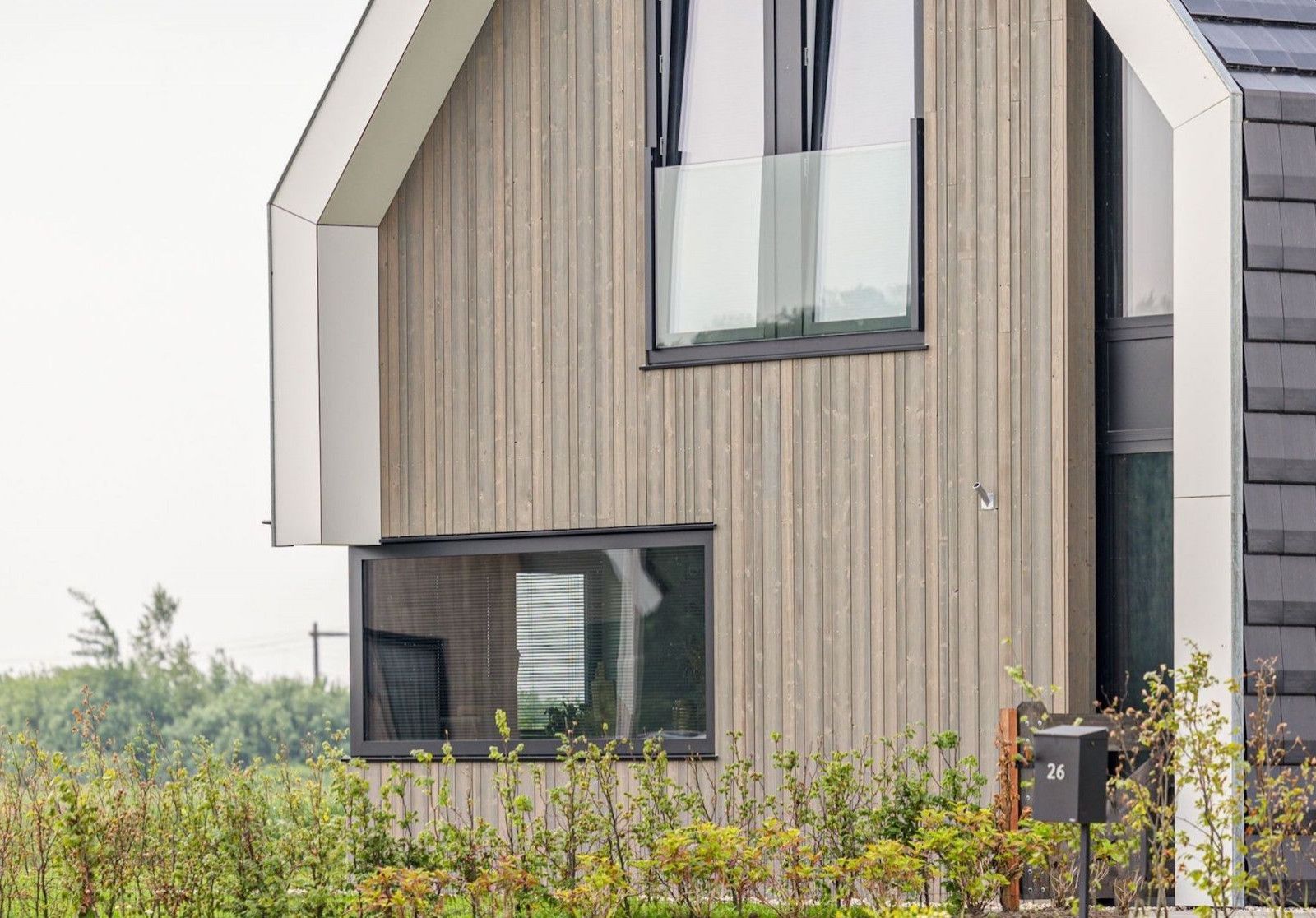 DumoWood board in Old Wood Clay