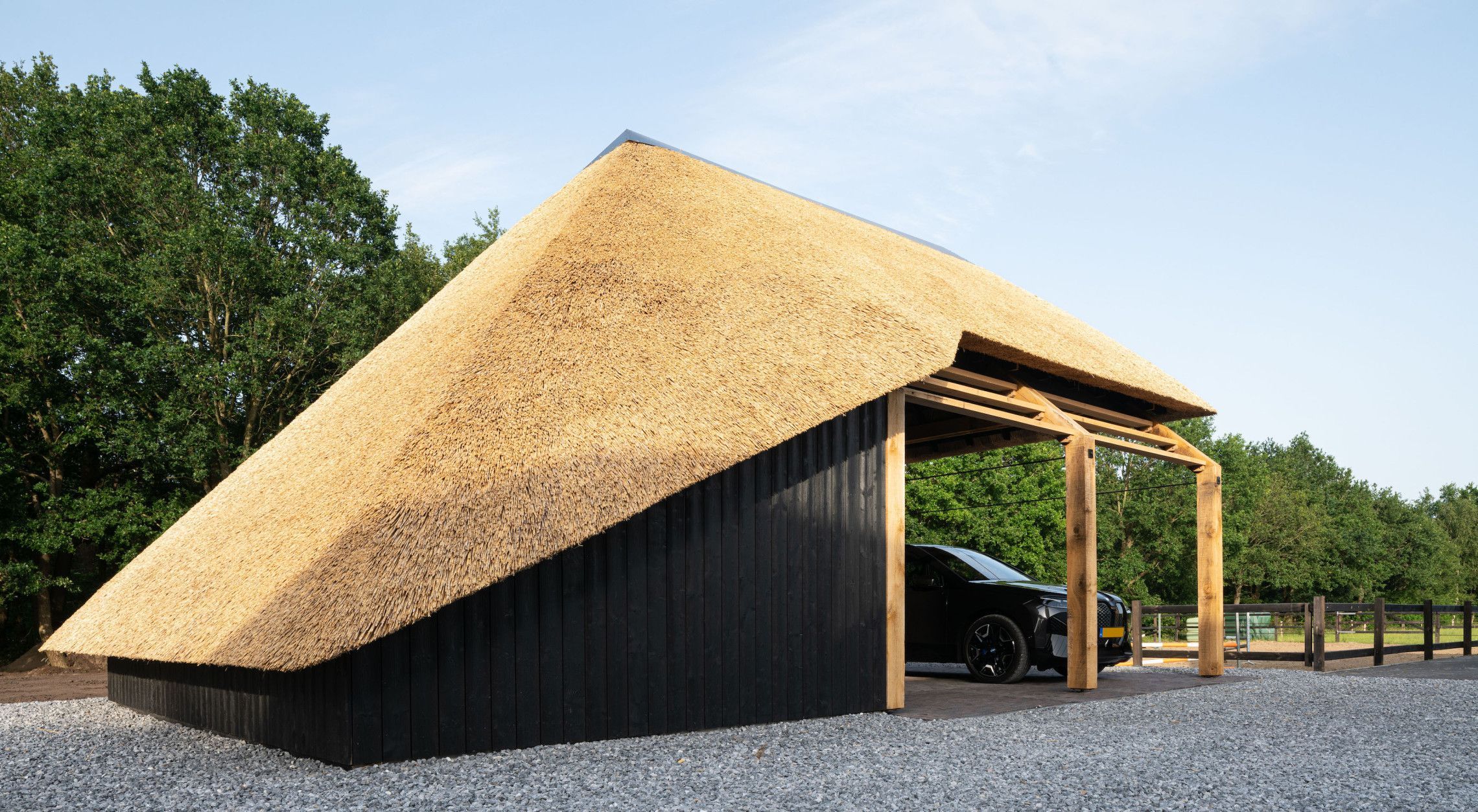 Woonboerderij Holthone met houten gevel